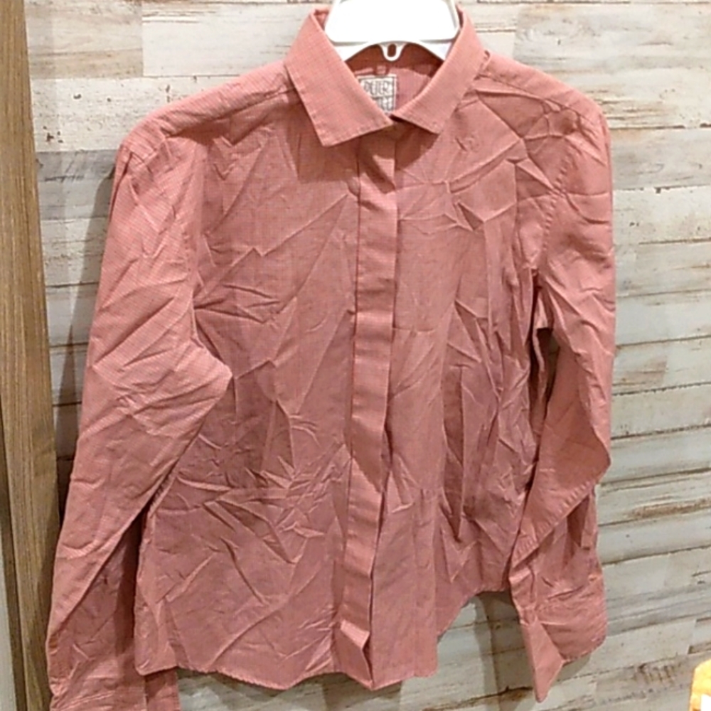 Peter Ashley women's shirt.    Box 223